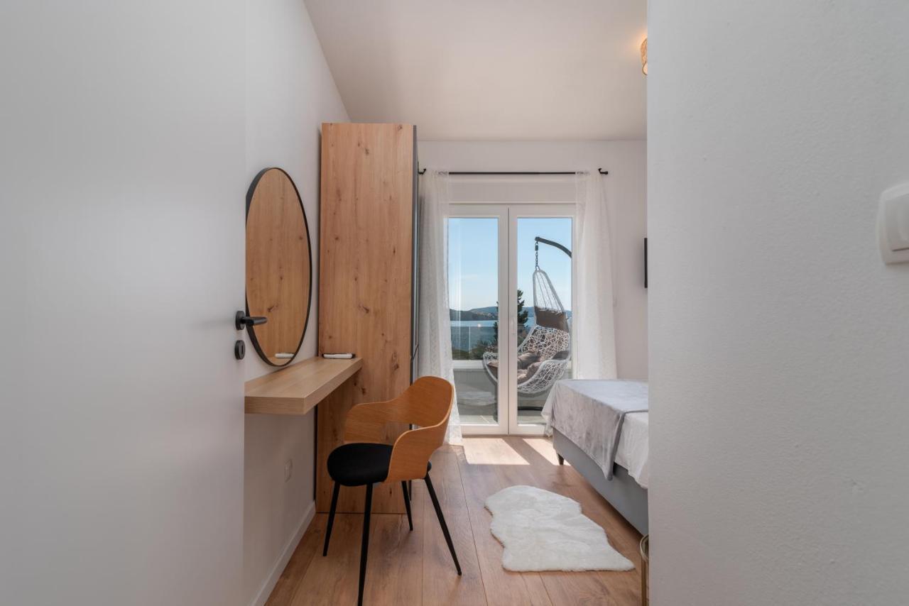 Eight By Kuzmanic Apartment